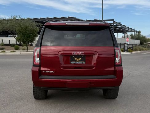 Used 2018 GMC Yukon SLE w/ SLE Value Package RWD image 3