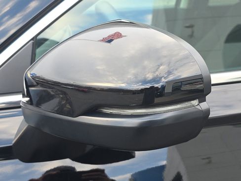 Used 2025 Honda CR-V EX image 30