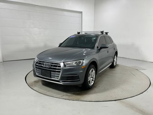 Used 2019 Audi Q5 2.0T Premium w/ Convenience Package AWD/4WD image 21