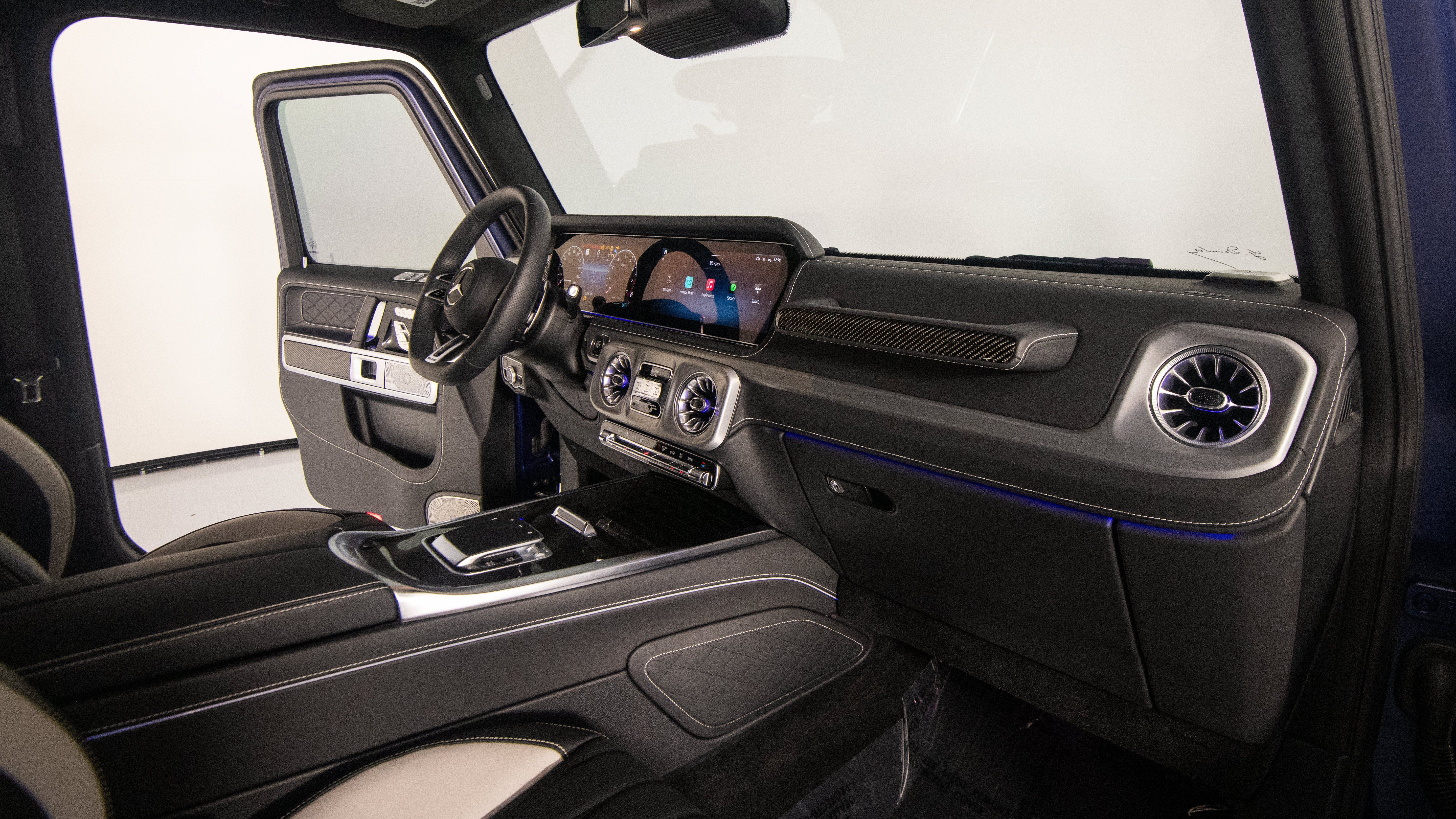 Used 2025 Mercedes-Benz G 63 AMG 4MATIC image 36
