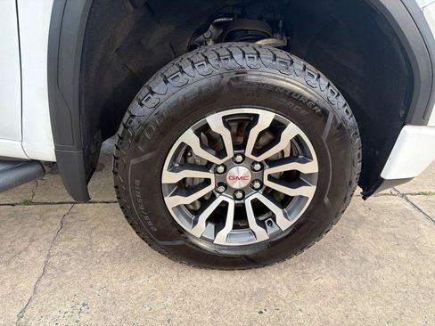 Used 2019 GMC Sierra 1500 AT4 w/ Technology Package AWD/4WD image 45