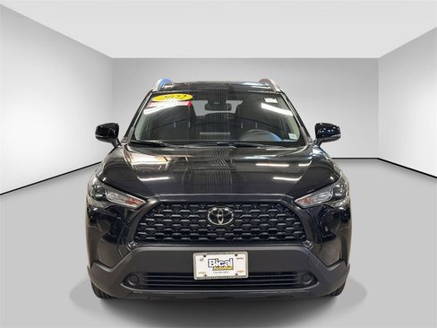 Used 2022 Toyota Corolla Cross LE image 7