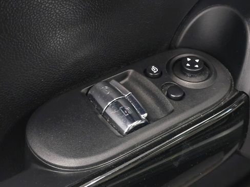 Used 2023 MINI Cooper SE image 30