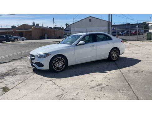 Used 2025 Mercedes-Benz C 300 4MATIC Sedan image 7