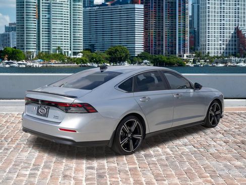 Used 2025 Honda Accord Sport image 10