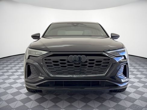 Used 2024 Audi Q8 e-tron Prestige AWD/4WD image 6