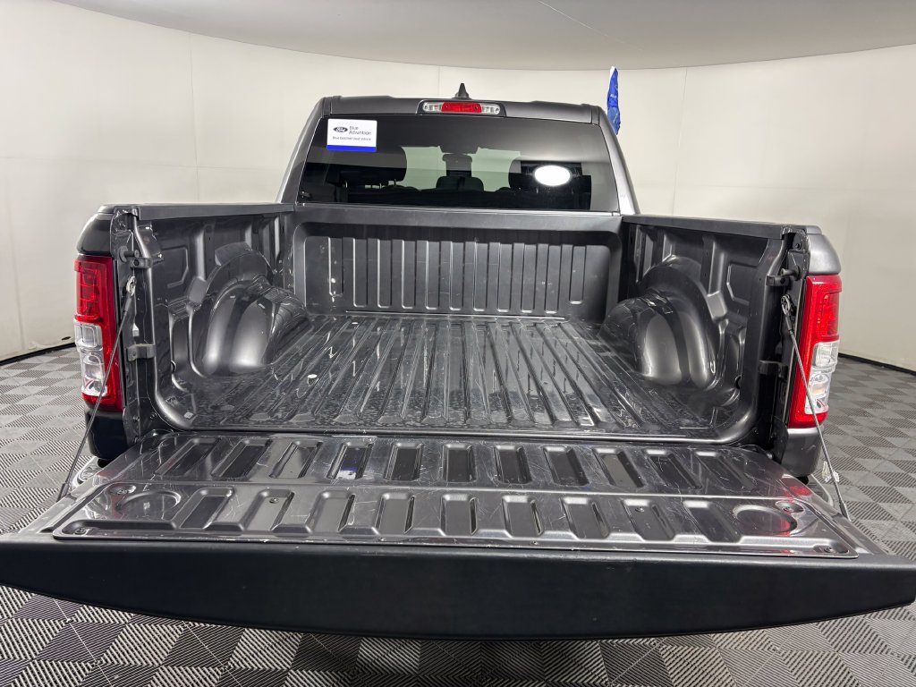 Used 2022 RAM 1500 Big Horn AWD/4WD image 30