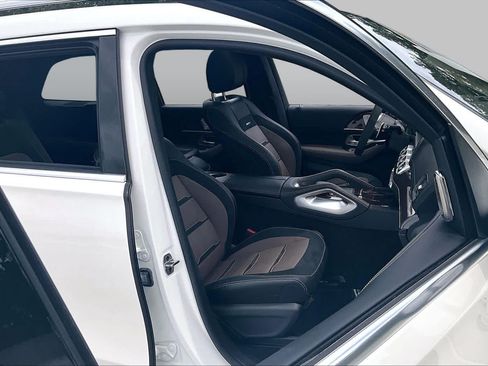 Used 2022 Mercedes-Benz GLS 63 AMG 4MATIC image 9