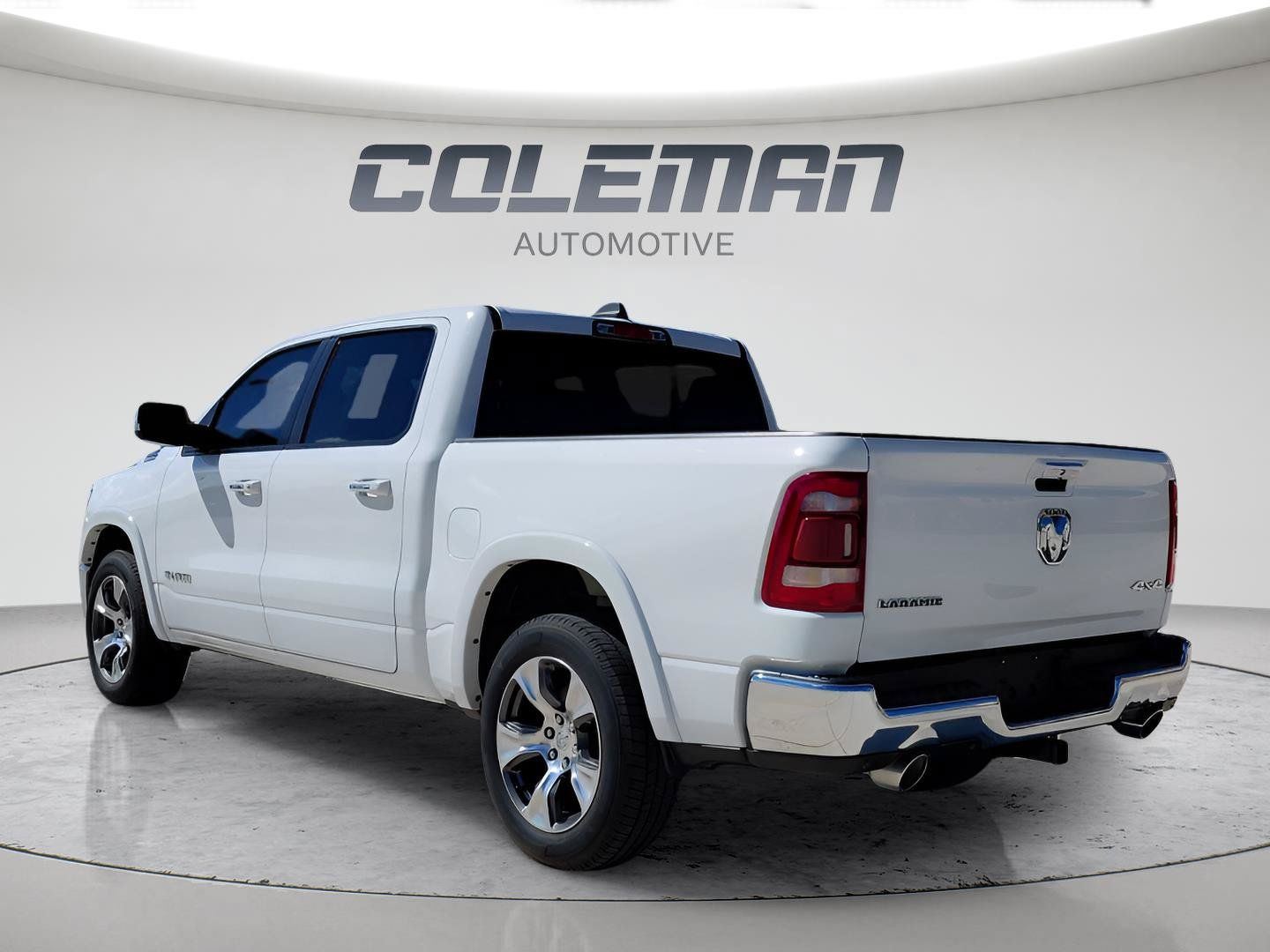 Used 2020 RAM 1500 Laramie AWD/4WD image 3