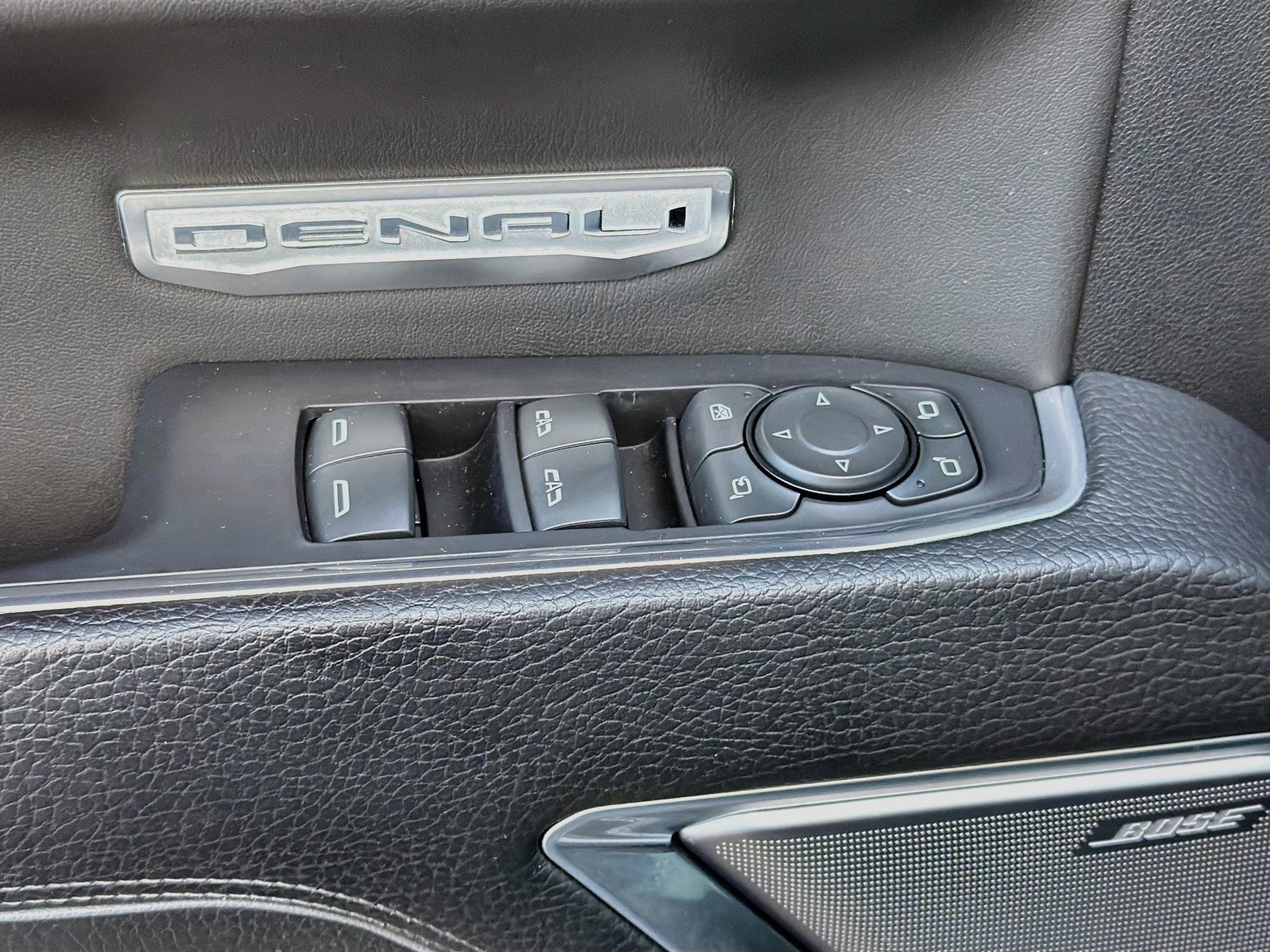 Used 2023 GMC Sierra 1500 Denali AWD/4WD image 21