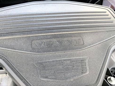 Used 2025 Cadillac XT5 Premium Luxury w/ LPO, Floor Liner Package image 32