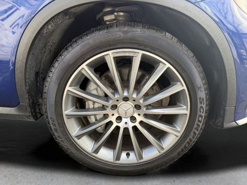 Used 2018 Mercedes-Benz GLC 43 AMG AMG GLC 43 image 45