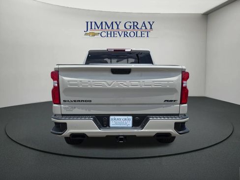 New 2026 Chevrolet Silverado 1500 RST w/ Dark Appearance Package AWD/4WD image 4