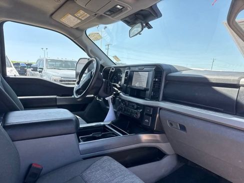 Used 2025 Ford F250 XLT w/ FX4 Off-Road Package AWD/4WD image 14