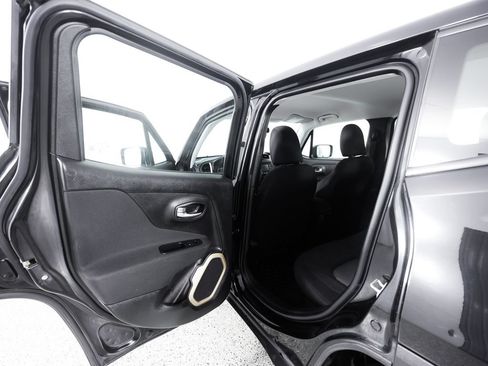 Used 2016 Jeep Renegade Sport w/ Power & Air Group AWD/4WD image 15