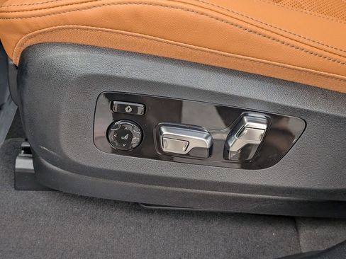 New 2026 BMW X5 xDrive40i w/ M Sport Package image 15