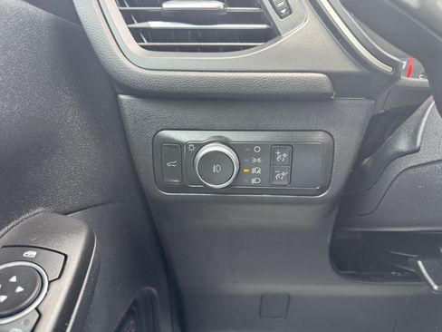 Used 2022 Ford Escape SEL FWD image 16