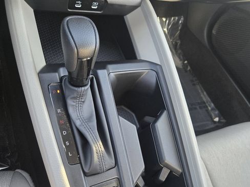 Used 2025 Honda Accord LX image 17