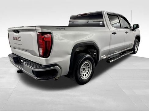 Used 2022 GMC Sierra 1500 Pro w/ Sierra Value Package image 9
