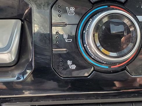 Used 2024 GMC Sierra 2500 Denali w/ Denali Reserve Package image 25