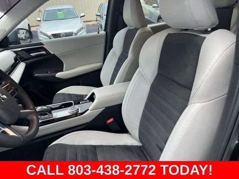 Used 2025 Mitsubishi Outlander SE AWD/4WD image 9