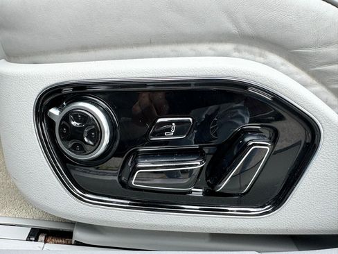 Used 2015 Audi A8 4.0T image 13