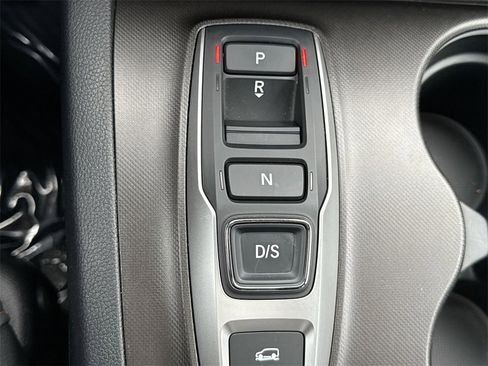 Used 2023 Honda Passport TrailSport image 22