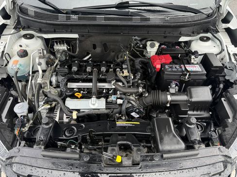 Used 2024 Nissan Kicks SR image 20