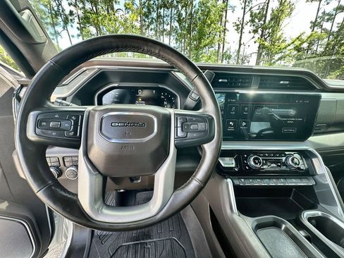 Certified 2024 GMC Sierra 2500 Denali w/ Denali Reserve Package AWD/4WD image 11