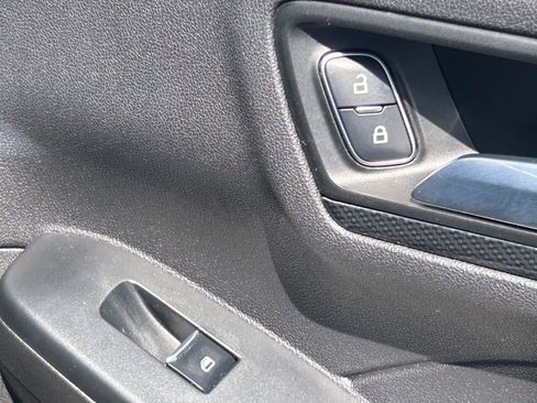 Used 2023 Ford Escape ST-Line AWD/4WD image 35