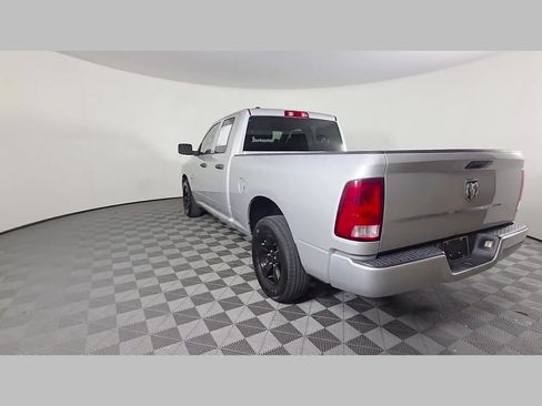 Used 2019 RAM 1500 Express RWD image 43