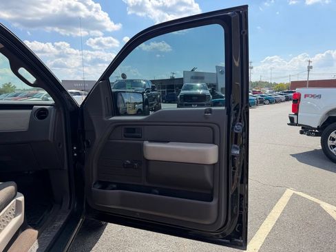 Used 2009 Ford F150 XL RWD image 24