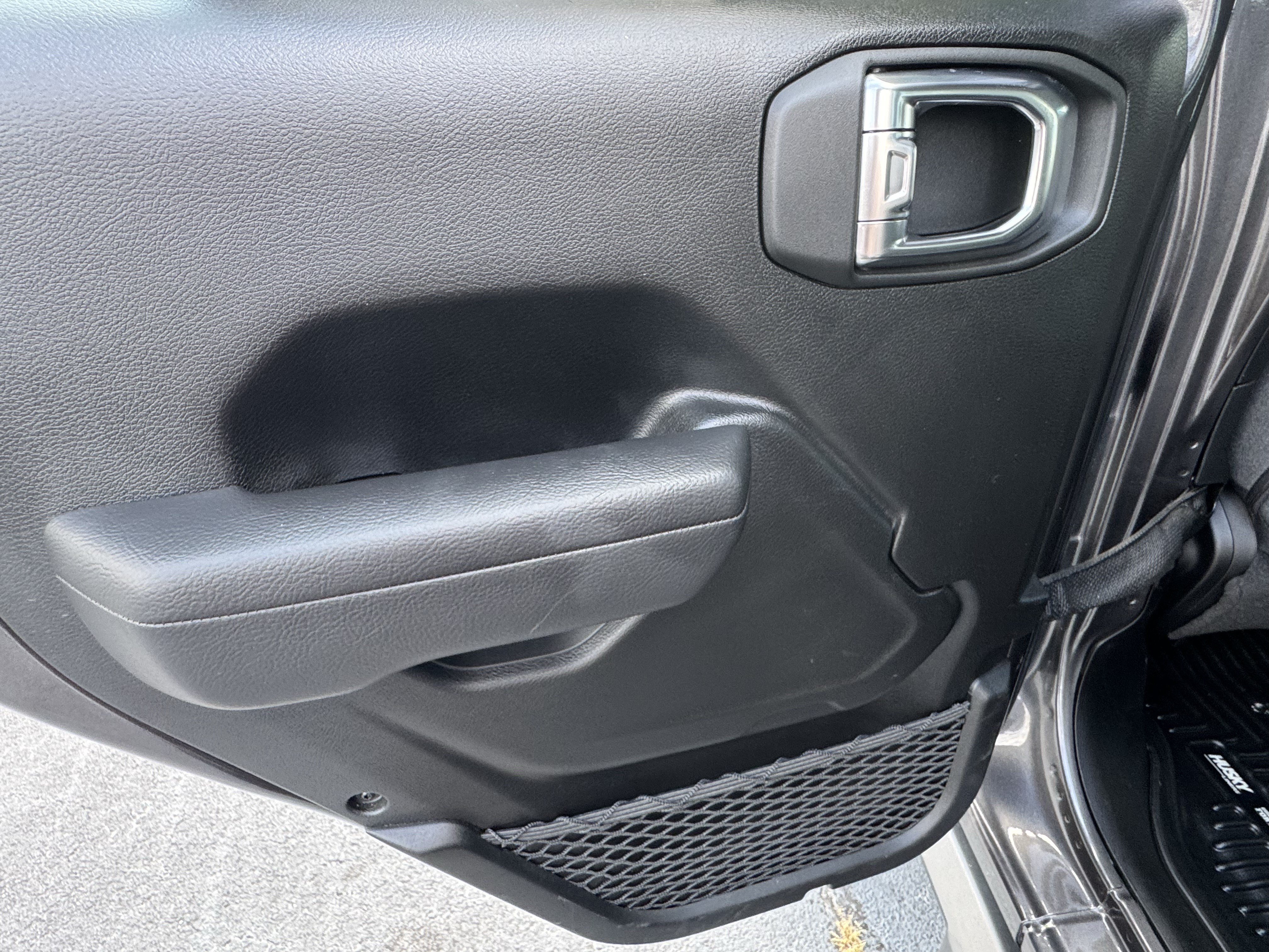 Used 2025 Jeep Gladiator Sport AWD/4WD image 20