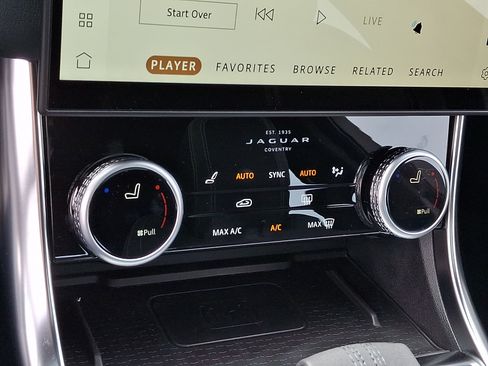 New 2024 Jaguar XF R-Dynamic SE AWD/4WD image 21