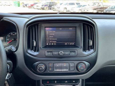Used 2020 Chevrolet Colorado W/T w/ WT Convenience Package image 23