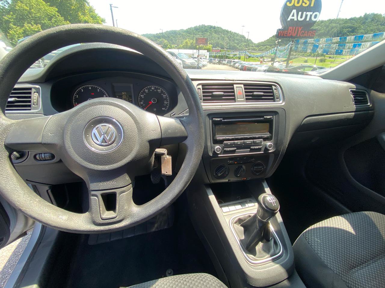 Used 2013 Volkswagen Jetta S FWD image 19