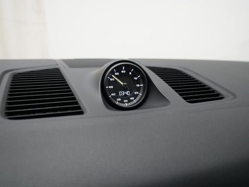 Certified 2019 Porsche Cayenne E-Hybrid image 20