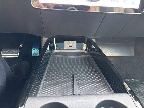 New 2025 Ford Mustang Mach-E Premium w/ Sport Appearance Package image 20