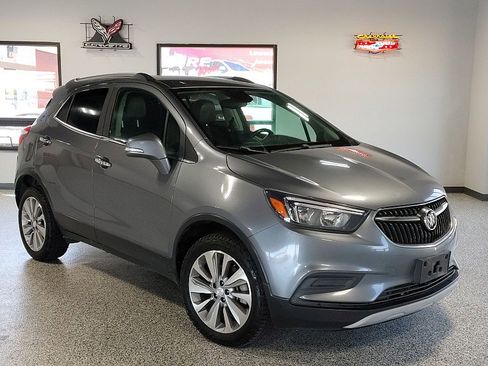 Used 2019 Buick Encore Preferred AWD/4WD image 24