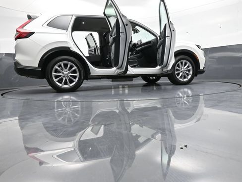 Certified 2025 Honda CR-V EX image 48