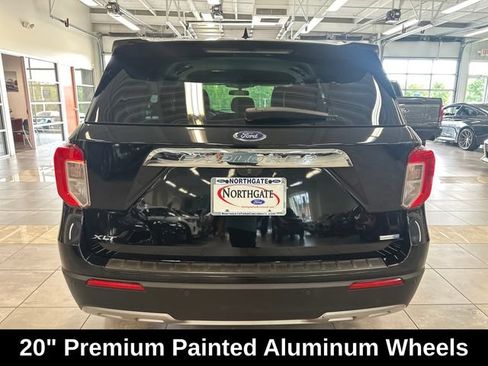 Used 2020 Ford Explorer XLT w/ Equipment Group 202A AWD/4WD image 14