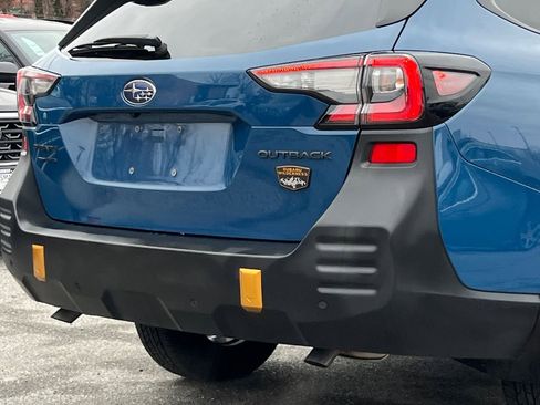 Certified 2025 Subaru Outback Wilderness w/ Wilderness Package image 6