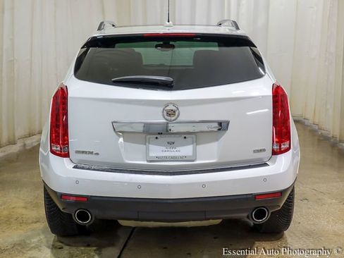 Used 2016 Cadillac SRX Luxury image 5