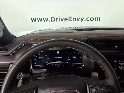 Used 2024 GMC Sierra 1500 AT4 w/ Technology Package AWD/4WD image 24