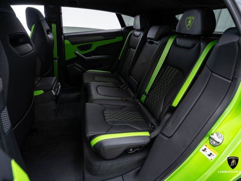 Used 2025 Lamborghini Urus SE image 56
