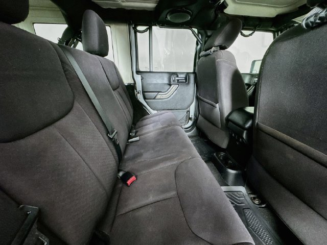 Used 2014 Jeep Wrangler Unlimited Sport w/ Quick Order Package 24S AWD/4WD image 23