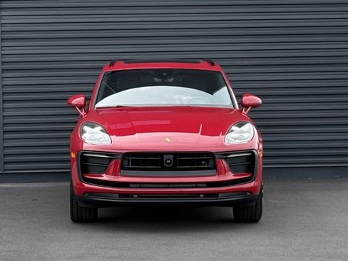 New 2026 Porsche Macan image 10