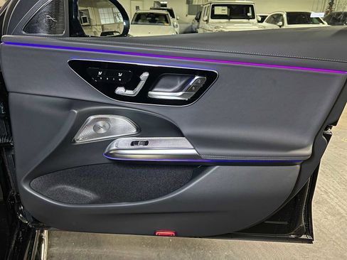 New 2026 Mercedes-Benz E 53 AMG e 4MATIC Sedan image 10