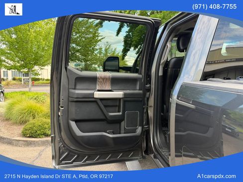 Used 2018 Ford F350 Lariat w/ Lariat Ultimate Package AWD/4WD image 12
