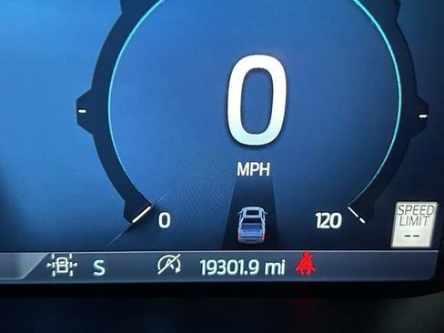 Used 2024 Ford F150 Platinum w/ FX4 Off-Road Package image 24